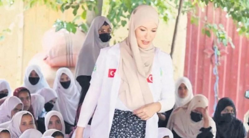 Gazze'ye Can Suyu: Gamze Özçelik'in Yılmayan Destekçiliği Gazze'de Susuzlukla Mücade