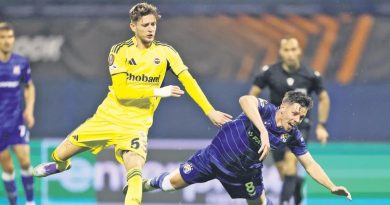 Avrupa'da da tadı tuzu yok! Fenerbahçe, Zagreb karşısında sahaya çıkan