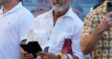 Mel Gibson, Roma'da Futbol Maçı Seyretti Mel Gibson, Roma'da Futbol