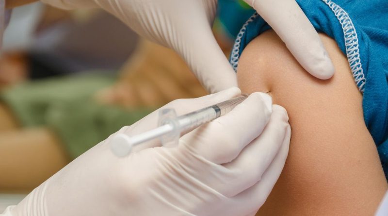 Başlık: Grip Mevsimi Başladı: Neden Grip Aşısı Yaptırmalısınız? Okullarda grip