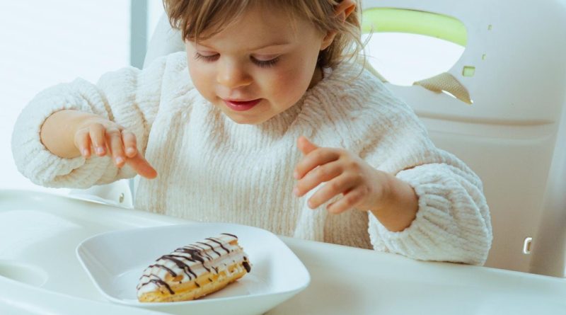 Here is the rewritten content in Turkish: Başlık: Şeker, Çocukların