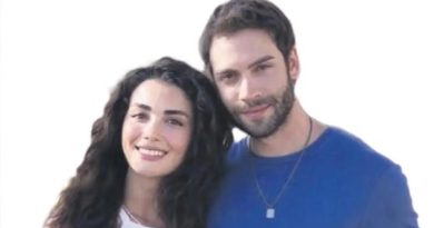 Seni Her Gün Yeniden Seviyorum Ozge Yağız'la Birlikte Gülmek, Büyümek