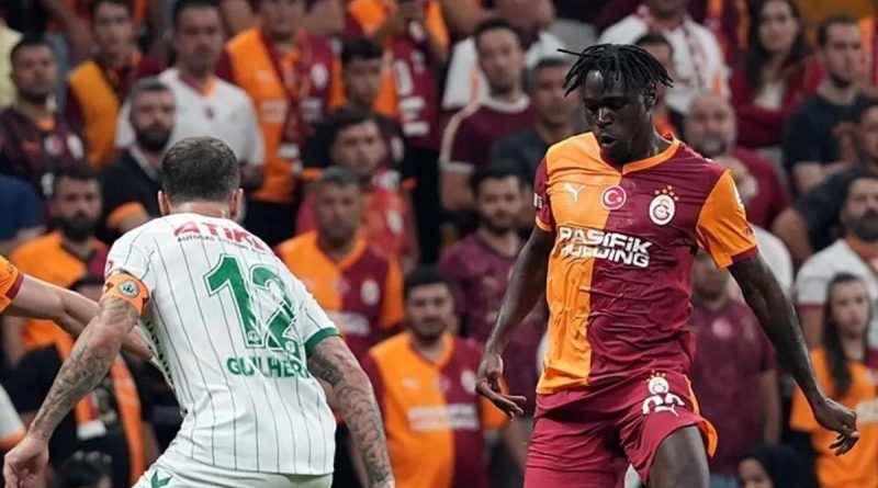 Here is the rewritten text in Turkish: Başlık: Galatasaray'da Fildişi