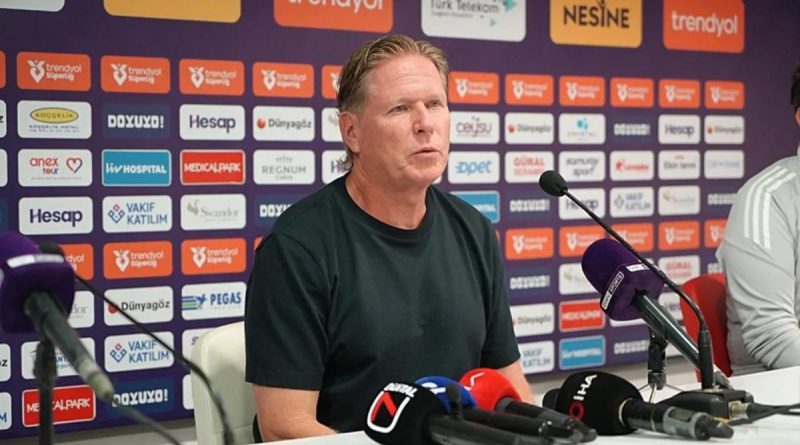 Beşiktaş, Kayserispor'u Karşılarında Buluyor Kayserispor'un Teknik Direktörü Markus Gisdol, maç