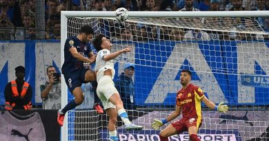 Başlık: PSG, Sezonun İlk Yenilgisini Marsilya'dan Aldı! Fransa Birinci Futbol