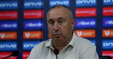 Here is the requested content in Turkish: Başlık: Göztepe'de Sürekli