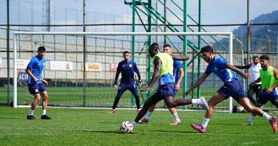 Çaykur Rizespor, Antalyaspor Maçı Hazırlıklarına Başladı Çaykur Rizespor</strong