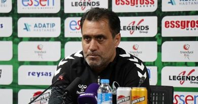 Sakaryaspor'da Serhat Sütlü Dönemi Sona Erdi Sakaryaspor, Teknik Direktör Serhat