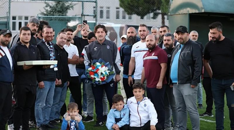Trabzonspor'a Moral Ziyareti: Bordo-Mavili Taraftar Gruplarından Destek Trabzonspor, Misir