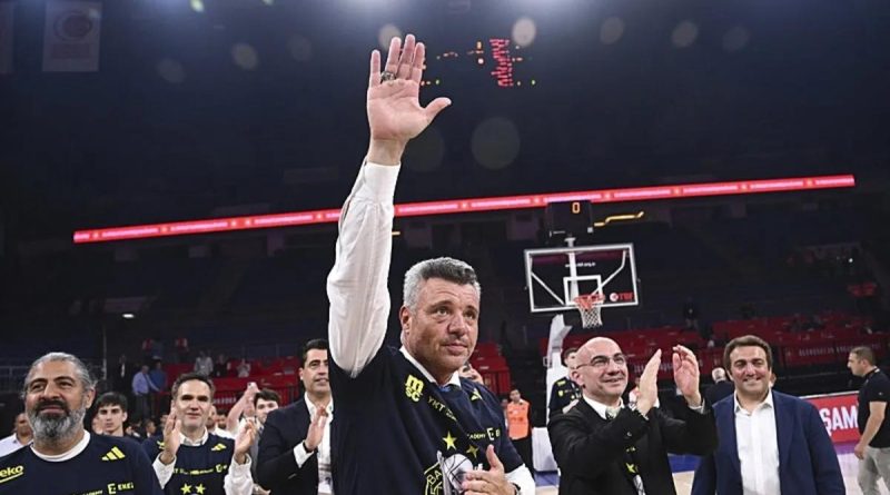 Başlık: Fenerbahçe Başkanı Sadettin Saran: İnşallah daha çok kupa gelecek