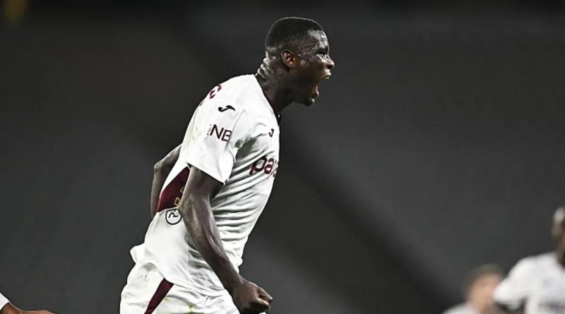 Trabzonspor'da Paul Onuachu'un Gol Atma Sektörü Devam Ediyor! Paul Onuachu,