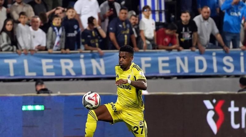 Fenerbahçe'nin Yıldızı Nelson Semedo: Herkesin Aynaya Bakması Gerekir Fenerbahçe'nin Portekiz