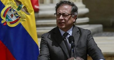 Kolombiya Cumhurbaşkanı: Gazze'deki soykırım, insanlığa karşı suç Kolombiya Cumhurbaşkanı Gust