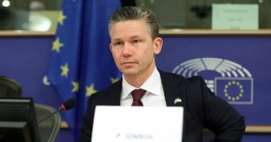 Here is the rewritten text in Turkish, within the 10-word