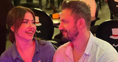 Here is the Turkish content: Lara'nın İçini Döktü: Başka Sen