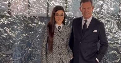 Hande Erçel ve Ablası Gamze Erçel Milano'da Buluştu Ünlü oyuncu