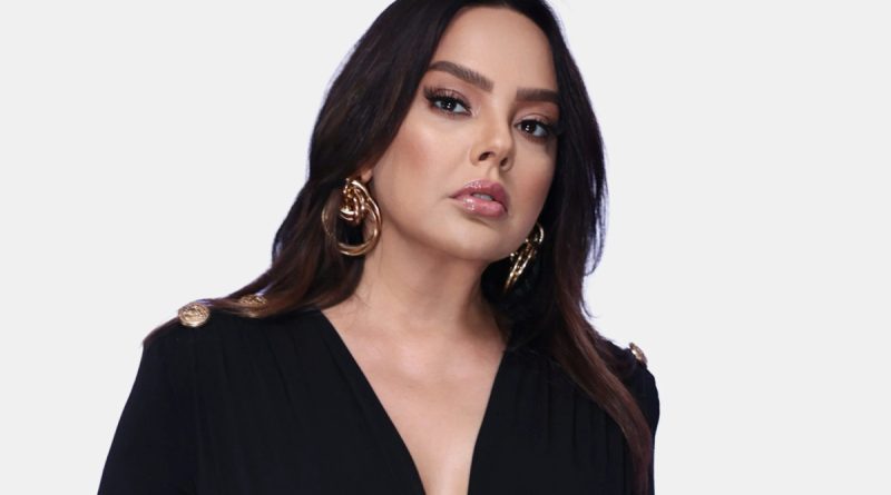 Here is the rewritten content in Turkish: Ebru Gündeş'le Uzaktan