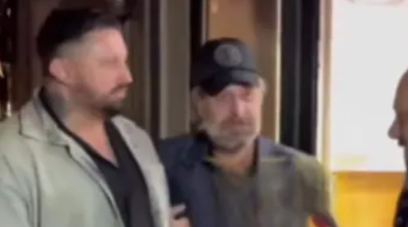 Türk Sinemasının Ünlü Aktöründen Küfürler Savurdu Türk sinemasının ünlü aktörlerinden