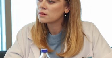 Başlık: Bahar: Çiçek Açmaya Hazır Mısın?'da Büyük Bir Kararın Eşiğinde