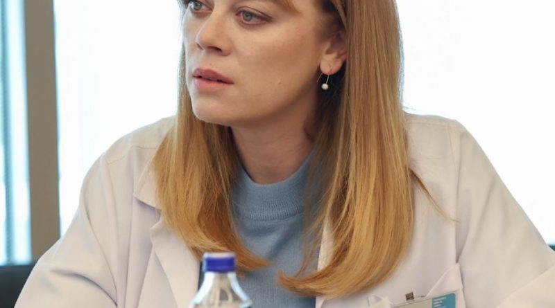 Başlık: Bahar: Çiçek Açmaya Hazır Mısın?'da Büyük Bir Kararın Eşiğinde