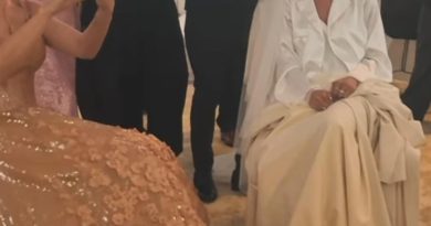 Selena Gomez ve Taylor Swift'in Düğün Hazırlığı Fotoğrafları Yayınlandı Selena