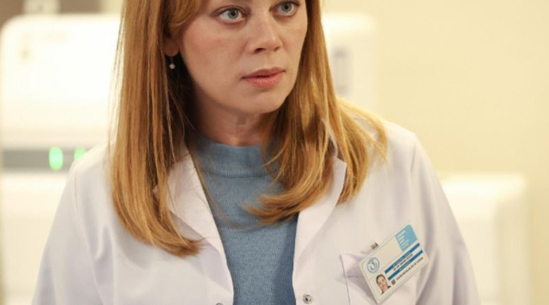 Başlık: Bahar: Çiçek Açmaya Hazır Mısın? İzleyenleri Ekrana Kilitledi Bahar,