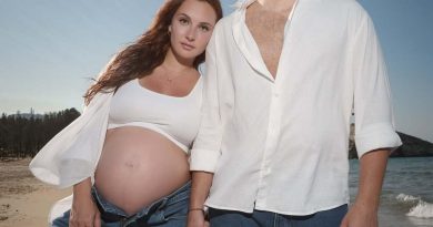 Başak Gümülcinelioğlu'ndan Evlilik Yıl Dönümü Paylaşımı: 3 Yıl, 3 Kişi