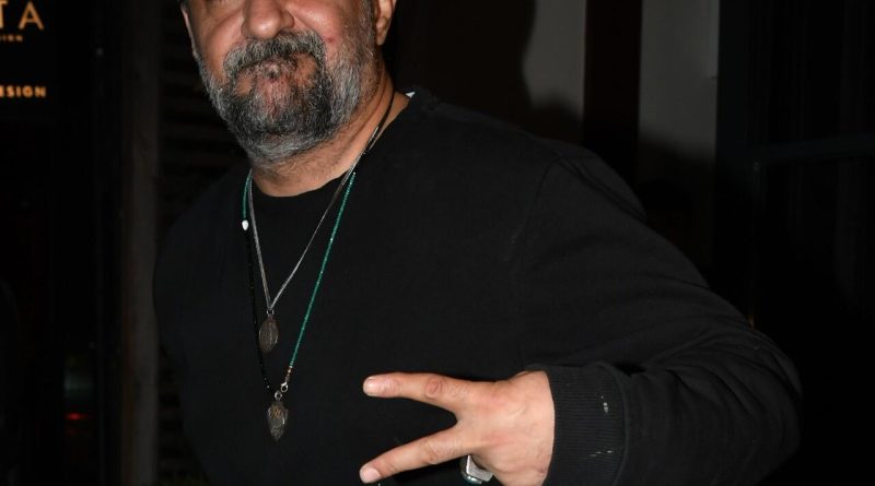 Here is a 10-word-long, punctuation-free, and original caption for the