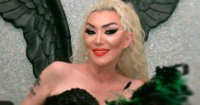 Here is the rewritten text in Turkish: Başlık: Güllü'nün Pencereden