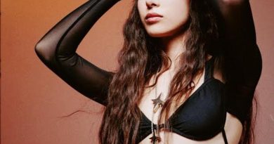 Here is the rewritten text in Turkish: Başlık: M Lisa,