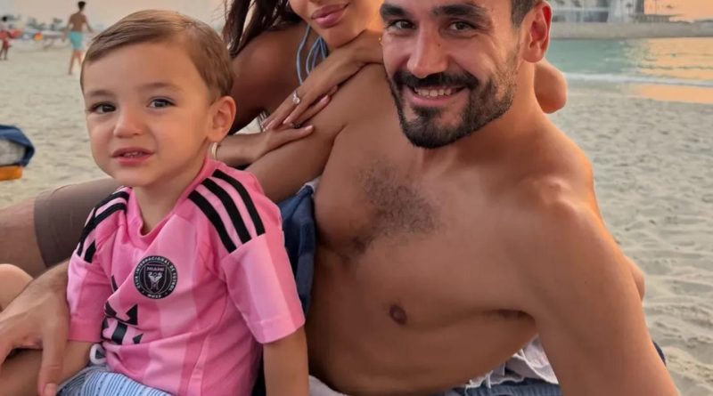 Başlık: Milli Arayı Dubai'de Geçirdi: İlkay Gündoğan İçerik: Futbolcu İlkay