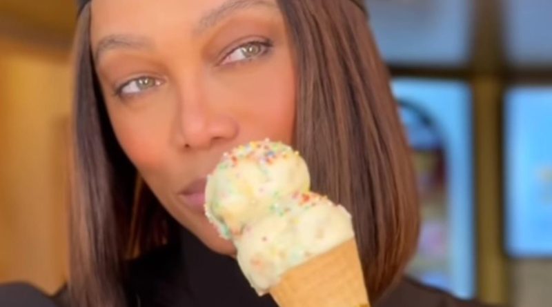 Tyra Banks: Victoria's Secret Fashion Show'dan Ayrıldı Tyra Banks, Victoria's