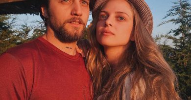 Here is the rewritten text in Turkish: Başlık: İpek Filiz