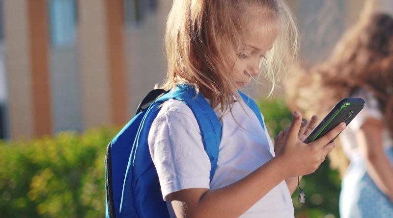 Sosyal Medya Çocukların Beyinini Çürütüyor Sosyal medya çocukların