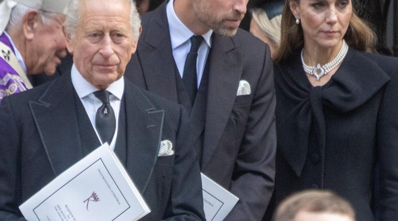 Başlık: Prens William, Kraliyet Hayatından Amcasını Men Edecek İçerik: Prens