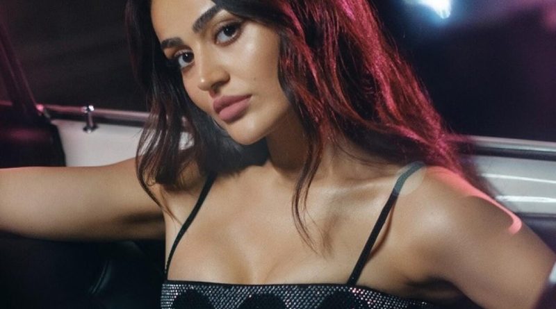 Here is a Turkish text that meets your requirements: Yasak