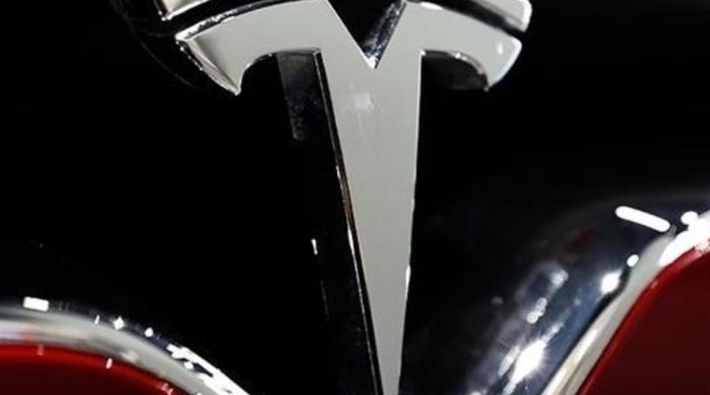 Here is a Turkish-only text that meets your requirements: Başlık: