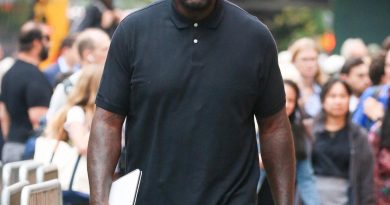 Şaquille O'Neal'ın Lüks Otomobili Çalındı NBA efsanecisi Shaquille O'Neal'in yeni