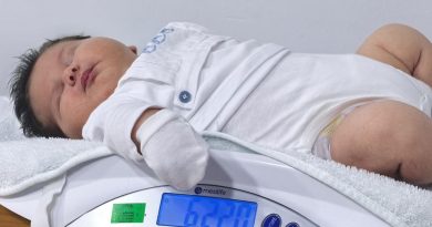 TÜRKİYE'DE EN BÜYÜK BEBEĞİN DOĞUMU Bursa'nın İnegöl ilçesinde 37'nci haftasında