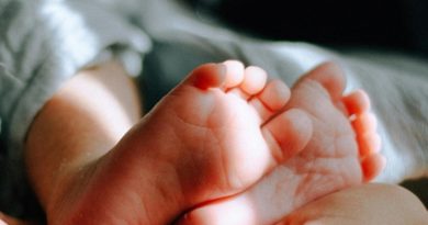 Here is the rewritten text in Turkish: Başlık: Doğum Sonrası