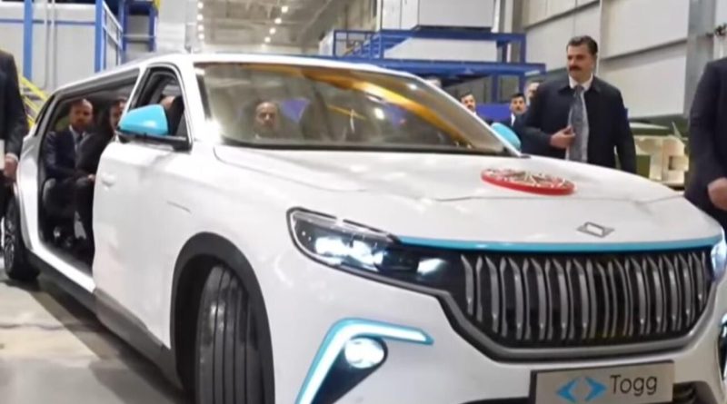 Limuzin Togg Gündem Oldu! Cumhurbaşkanı Erdoğan, Altay Tankı törenine limuzin