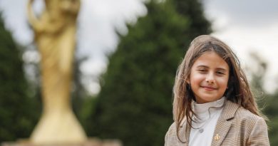 Here is the rewritten content in Turkish: Altın Portakal'da 10