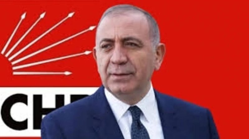 Başlık: CHP İstanbul İl Kongresi'nden Yeni Karar: Gürsel Tekin Göreve
