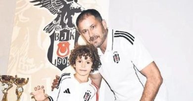 Beşiktaş, 7 Yaşındaki Futbol Yeteneğini Kadrosuna Kattı Beşiktaş, 7 Yaş