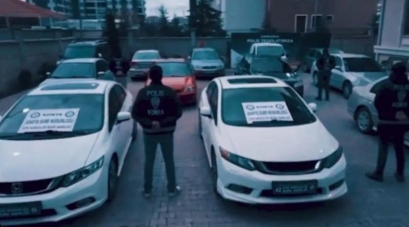 Başlık: Change Araç Şebekelerine Operasyon: 35 Şüpheli Yakalandı! Içişleri Bakanı
