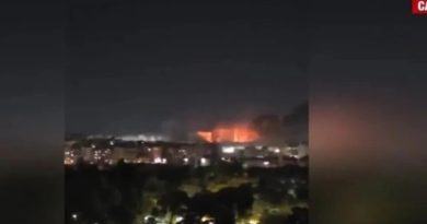 Suriye'de Şiddetli Çatışma: Sokaklar Savaş Alanına Döndü Suriye'de Şiddetli