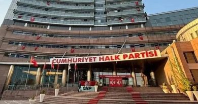 CHP'nin 39 Olağan İstanbul İl Kongresi'ne 'Durdurma' Talebi İstanbul 45
