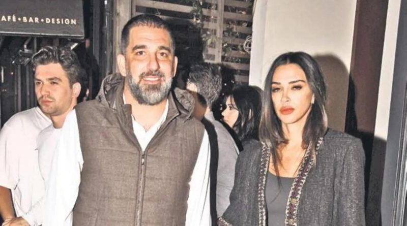 Romantik Akşam Yemeği: Turan-Doğan çiftinin yeni mekân açılışına katılması Romantik