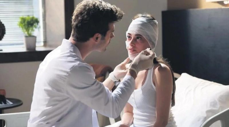 Geçmişle Hesaplaşma Mücadelesi: Aynadaki Yabancı'nın Yayın Tarihi Belirlendi Aynadaki Yabancı,