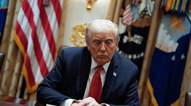 Başlık: Trump'tan Hamas'a Ateşkes Uyarısı! Amerikan Başkanı Donald Trump, Orta